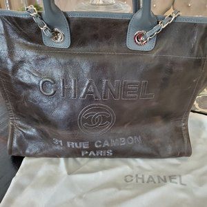 Large leather Gray purse